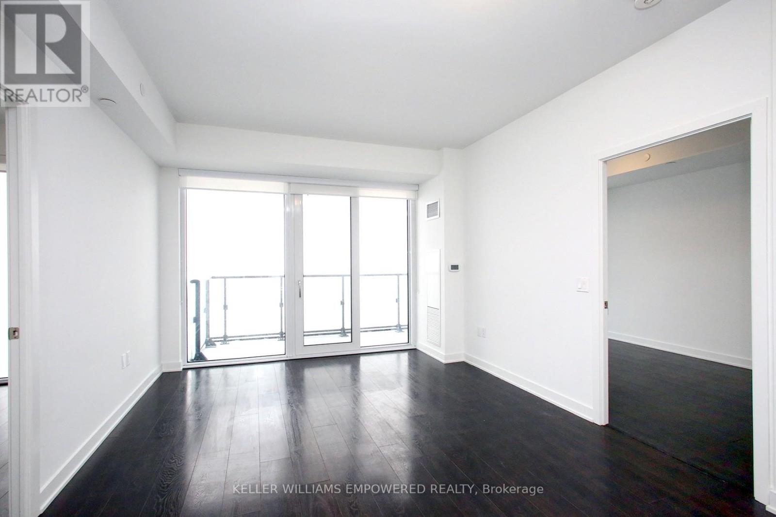 2506 - 105 Oneida Crescent, Richmond Hill, Ontario  L4B 0H6 - Photo 4 - N12888896