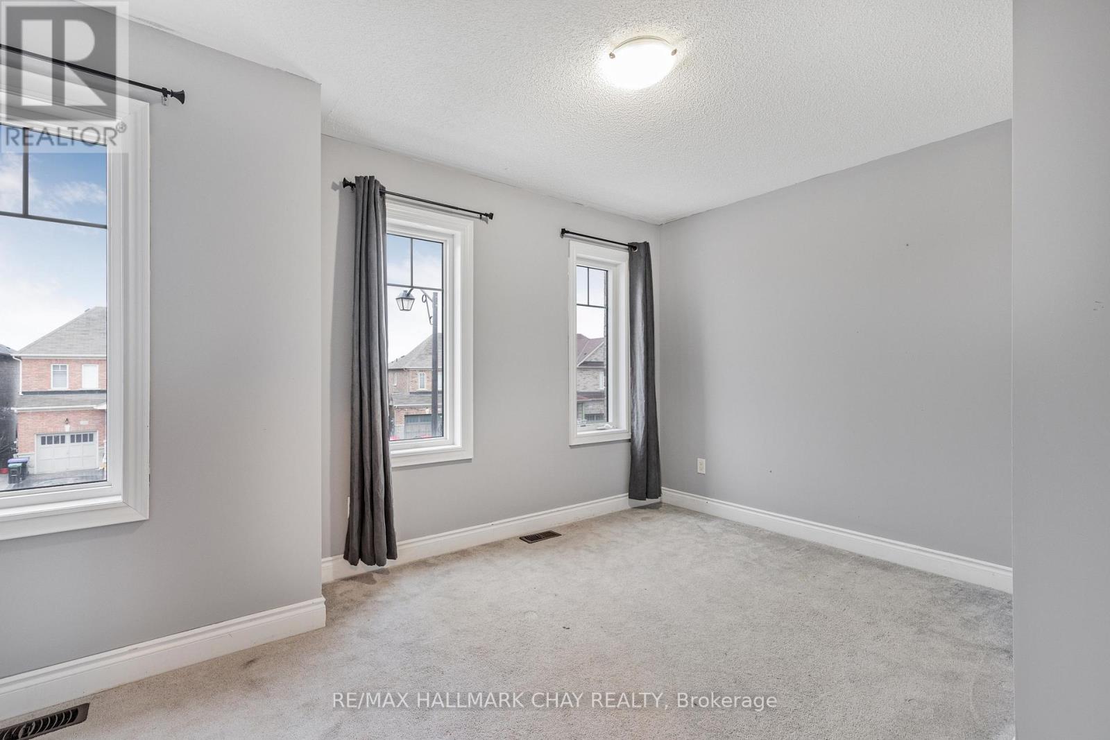 1340 Lormel Gate, Innisfil (Lefroy), Ontario  L0L 1W0 - Photo 17 - N12888918