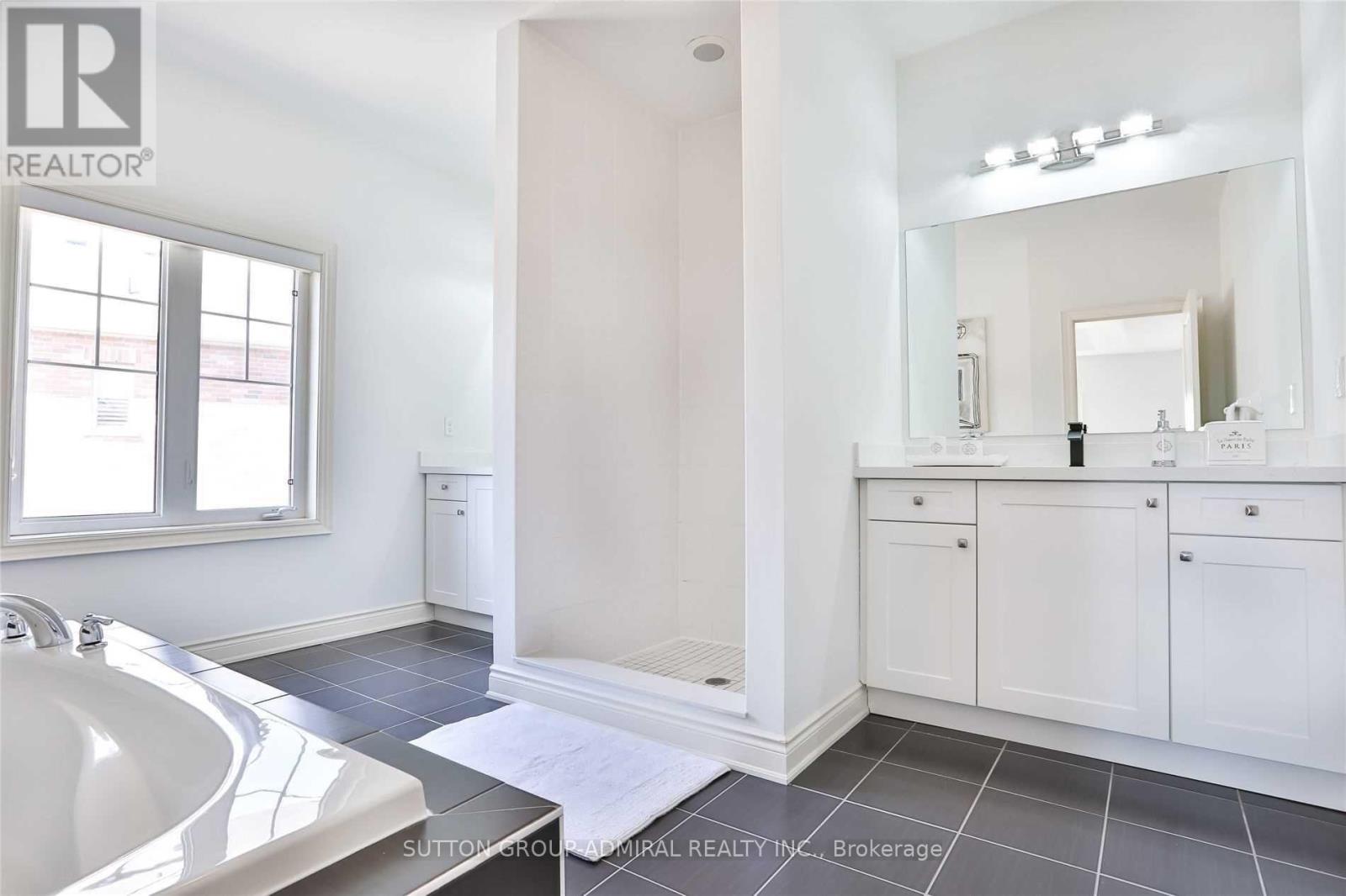 112 William Bartlett Drive, Markham, Ontario  L6C 0R4 - Photo 24 - N12888934