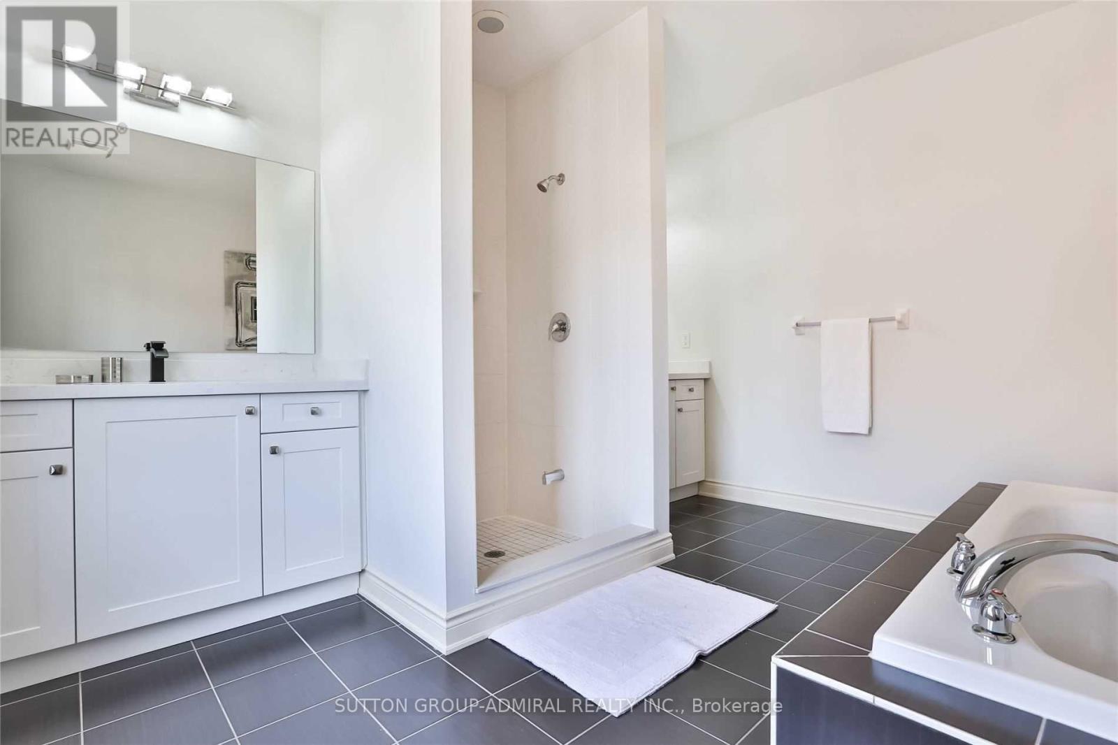 112 William Bartlett Drive, Markham, Ontario  L6C 0R4 - Photo 25 - N12888934