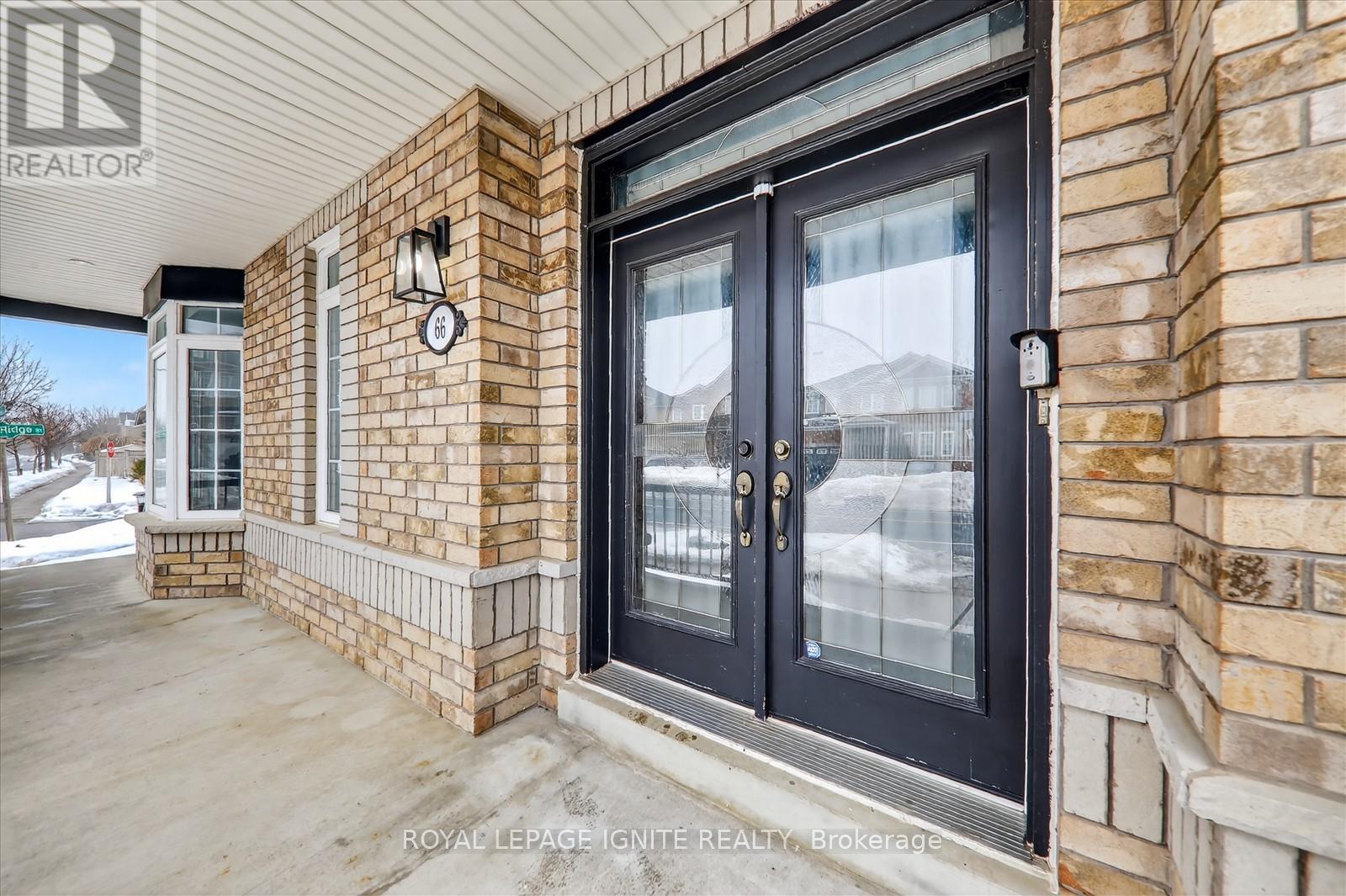 66 Alfred Paterson Drive, Markham, Ontario  L6E 1J5 - Photo 6 - N12889090