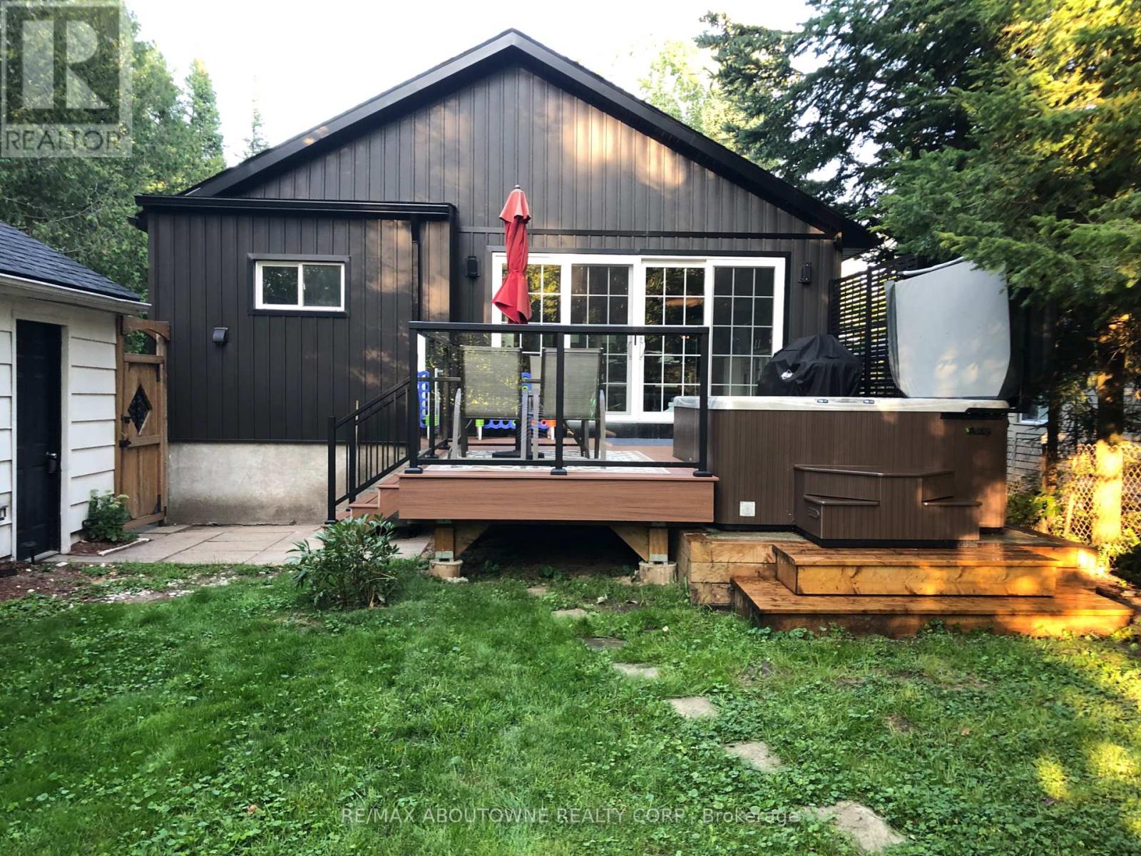 12 49th Street N, Wasaga Beach, Ontario  L9Z 1Y1 - Photo 23 - S12852310