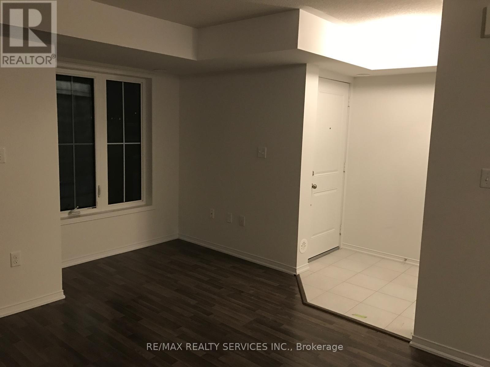 1 - 2500 Post Road, Oakville, Ontario  L6H 0K1 - Photo 7 - W12869090