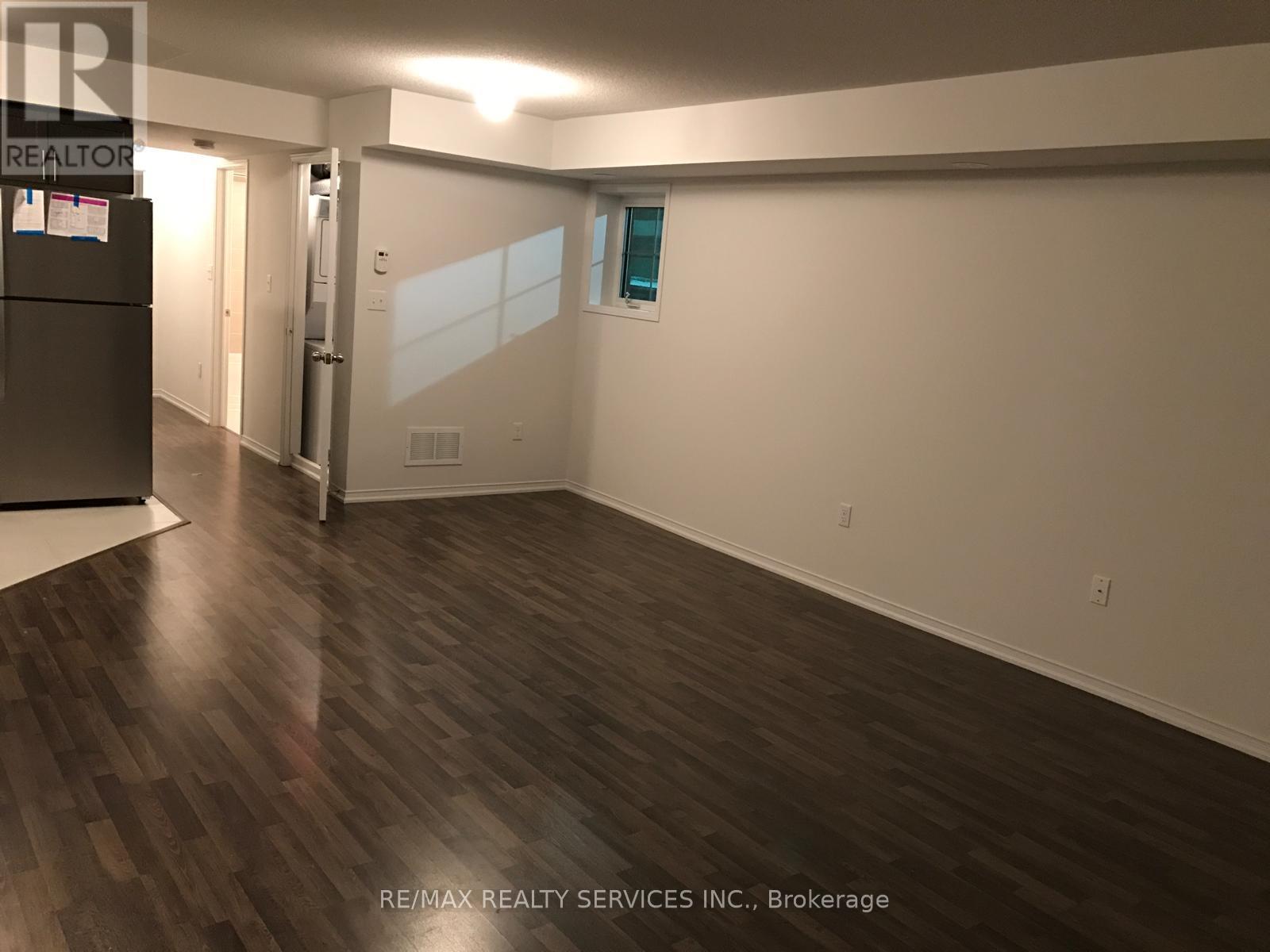 1 - 2500 Post Road, Oakville, Ontario  L6H 0K1 - Photo 8 - W12869090