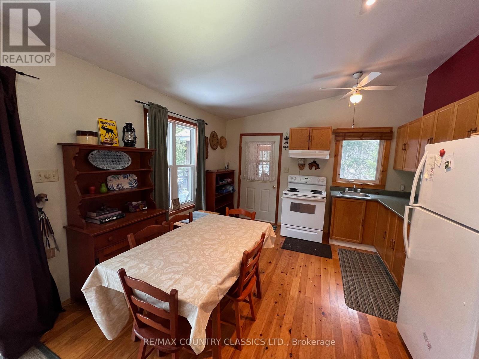 179 Lalonde Lane, Greater Madawaska, Ontario  K0J 2R0 - Photo 23 - X12561948