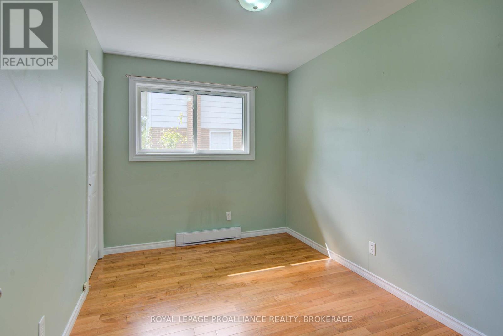 114 Drennan Street, Kingston (Rideau), Ontario  K7K 2S5 - Photo 21 - X12888402