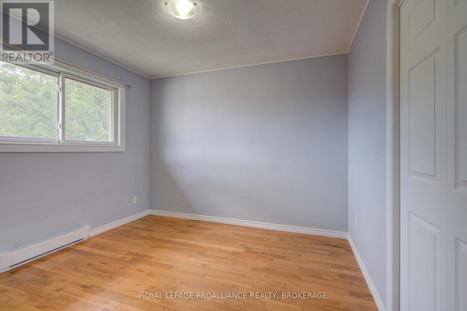 114 Drennan Street, Kingston (Rideau), Ontario  K7K 2S5 - Photo 23 - X12888402