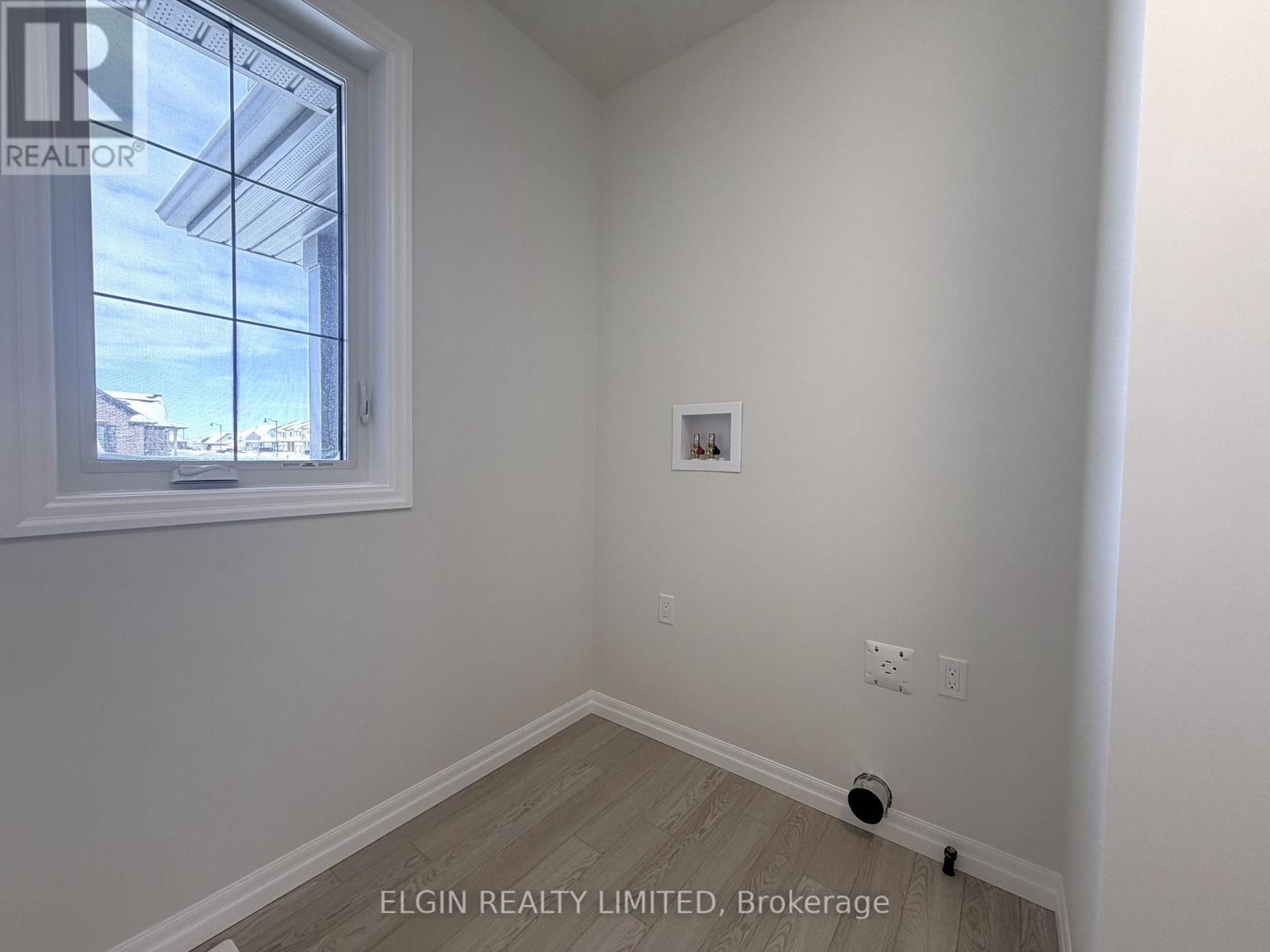 Photo 13 of 31 for 253 Renaissance Drive