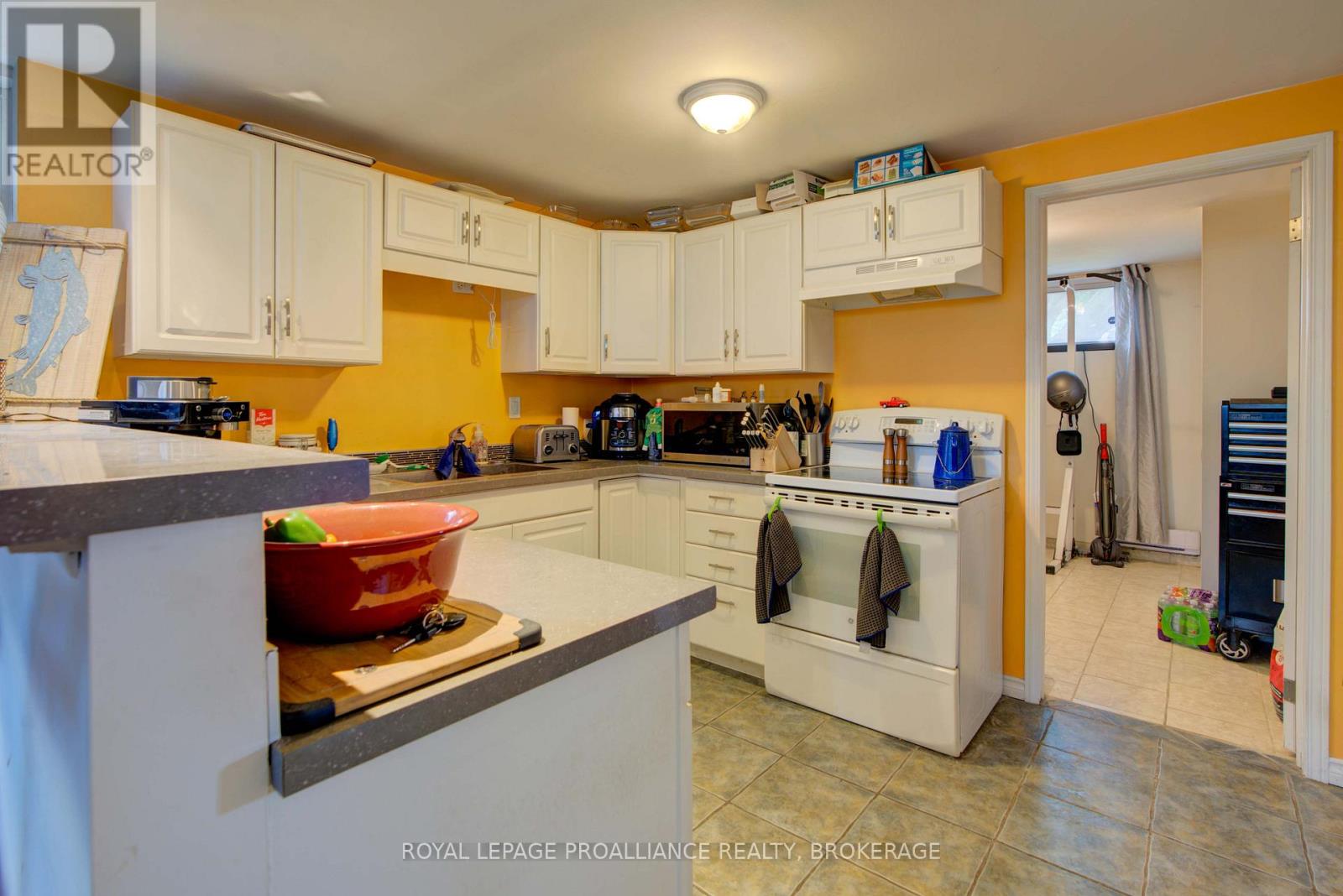 114 Drennan Street, Kingston (Rideau), Ontario  K7K 2S5 - Photo 29 - X12888402