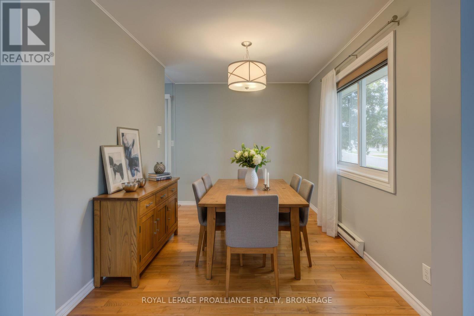 114 Drennan Street, Kingston (Rideau), Ontario  K7K 2S5 - Photo 6 - X12888402