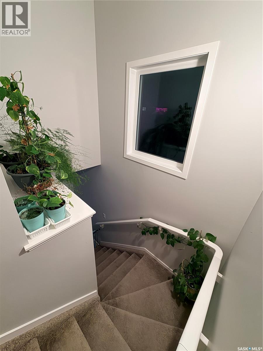 394 Hassard Close, Saskatoon, Saskatchewan  S7L 4Z7 - Photo 33 - SK030565