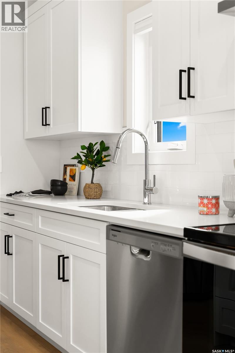 3 Vancouver Crescent, Pilot Butte, Saskatchewan  S0G 3Z0 - Photo 38 - SK030561