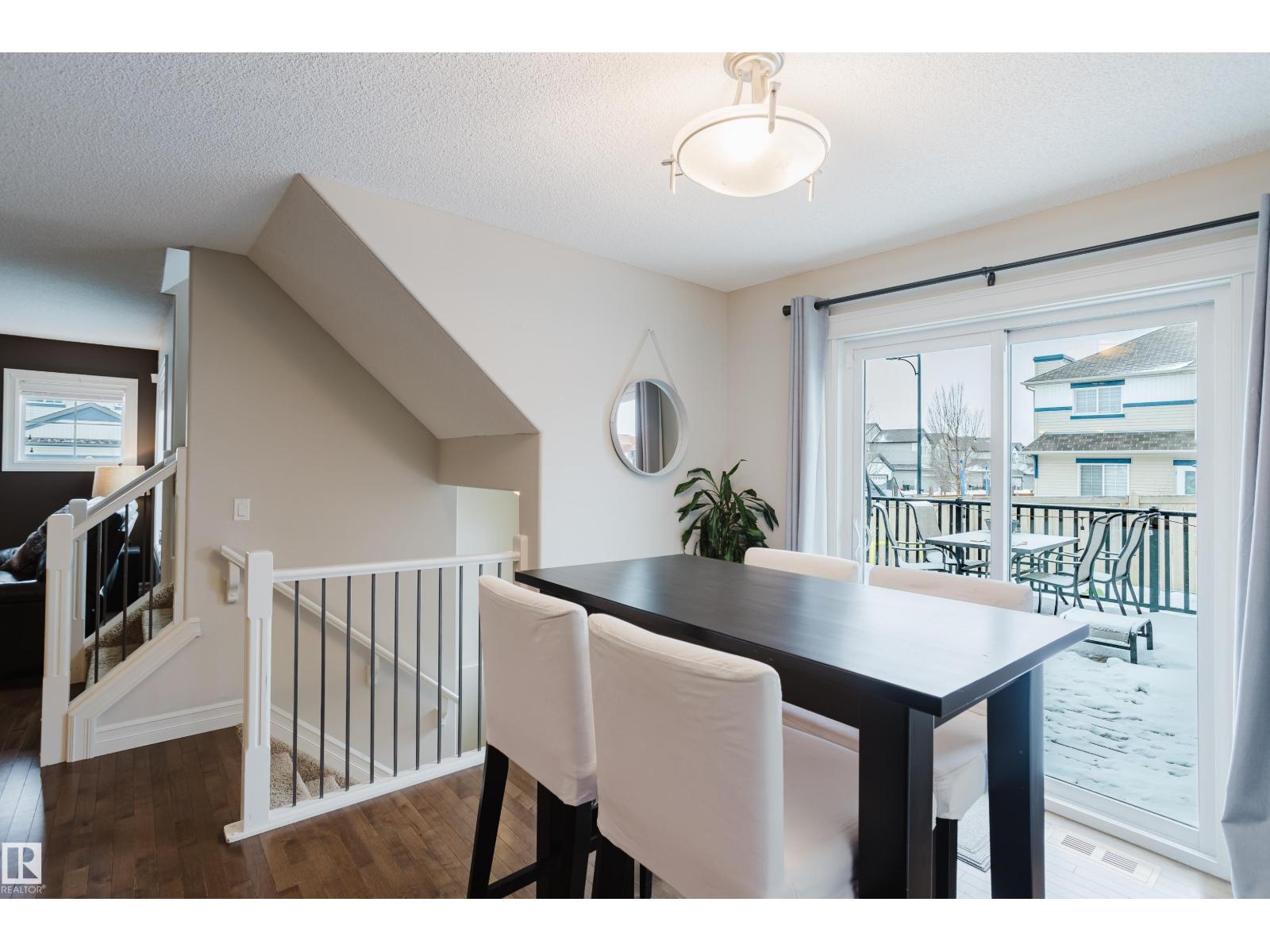 1740 59 St Sw, Edmonton, Alberta  T6X 0W5 - Photo 3 - E4476352