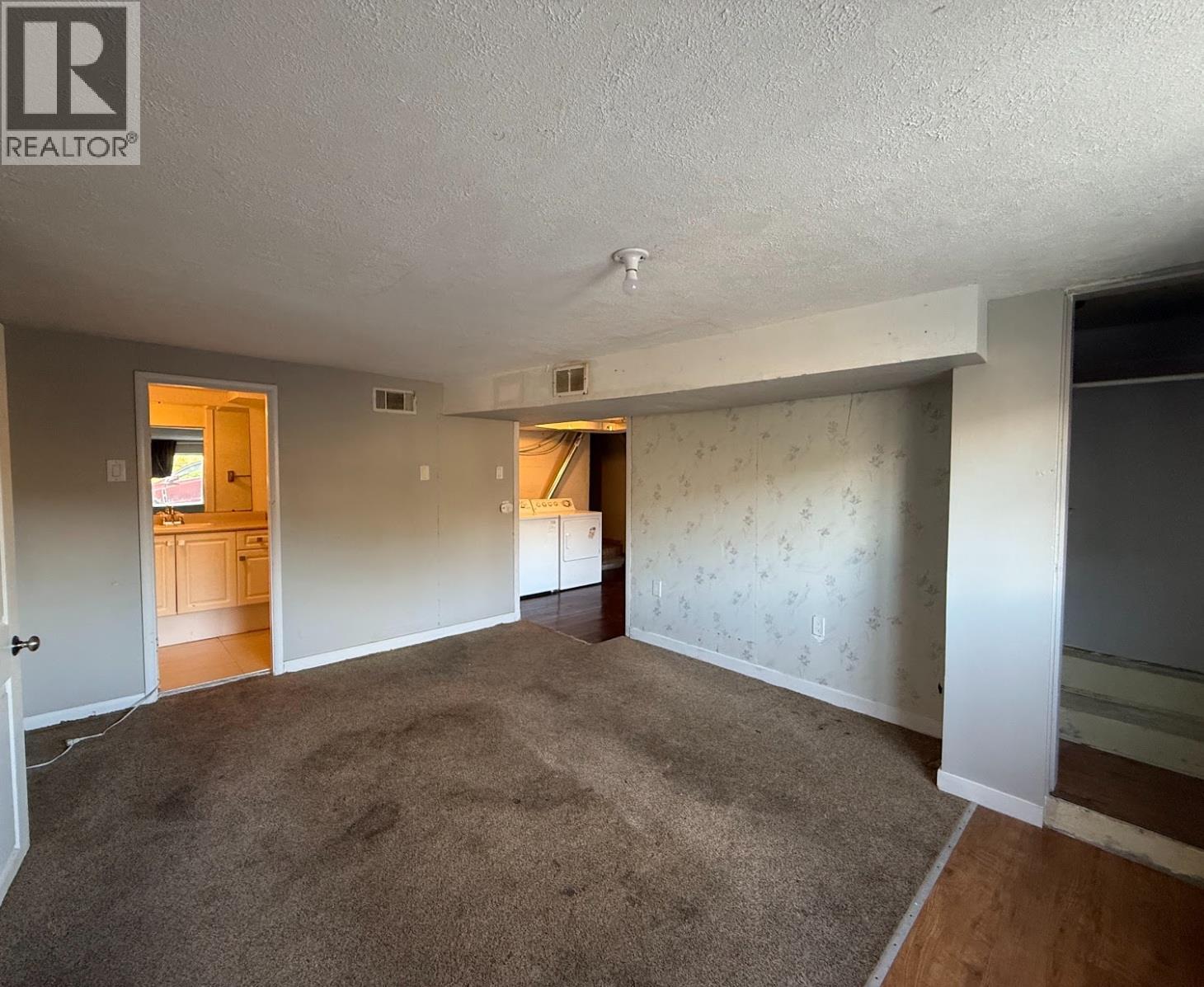 954 Glover Road, Trail, British Columbia  V1R 3J9 - Photo 46 - 10375645