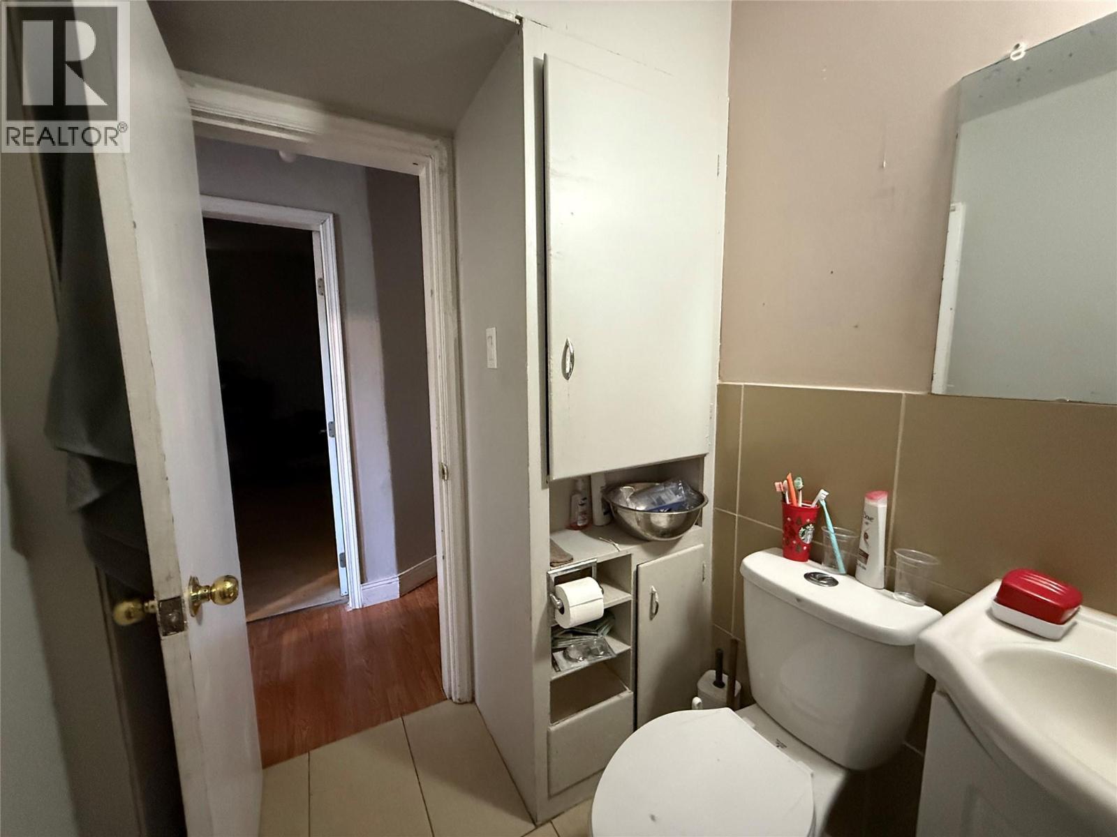 954 Glover Road, Trail, British Columbia  V1R 3J9 - Photo 33 - 10375645