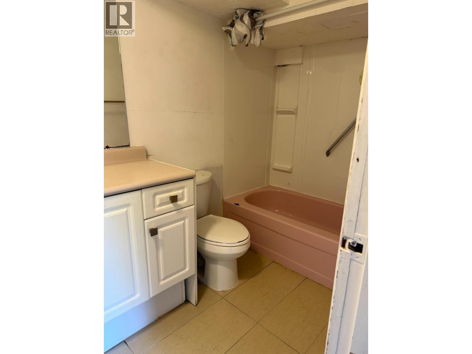 954 Glover Road, Trail, British Columbia  V1R 3J9 - Photo 39 - 10375645