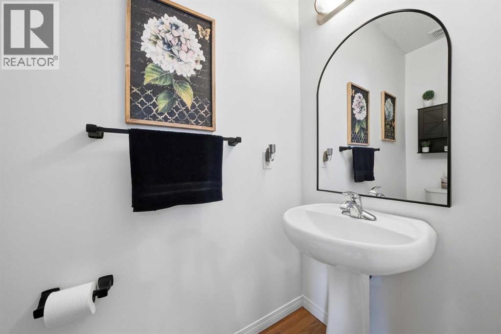 155 Cimarron Grove Circle, Okotoks, Alberta  T1S 2M1 - Photo 15 - A2274025