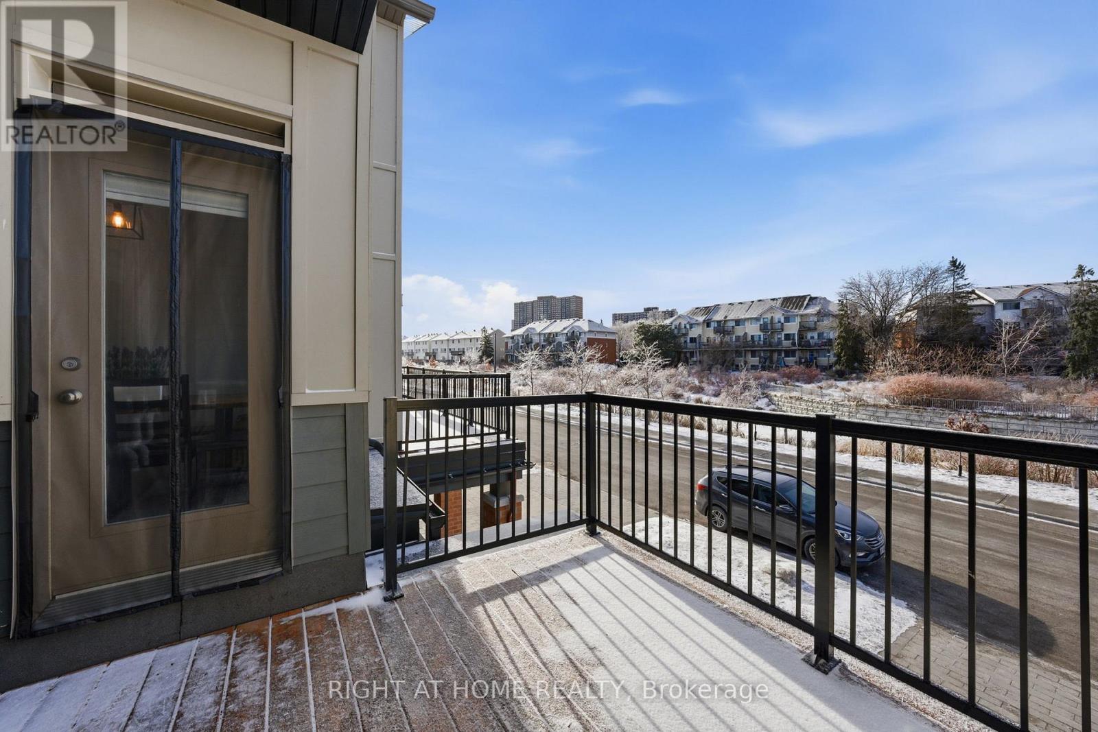 275 Squadron Crescent, Ottawa, Ontario  K1K 0S6 - Photo 24 - X12889156