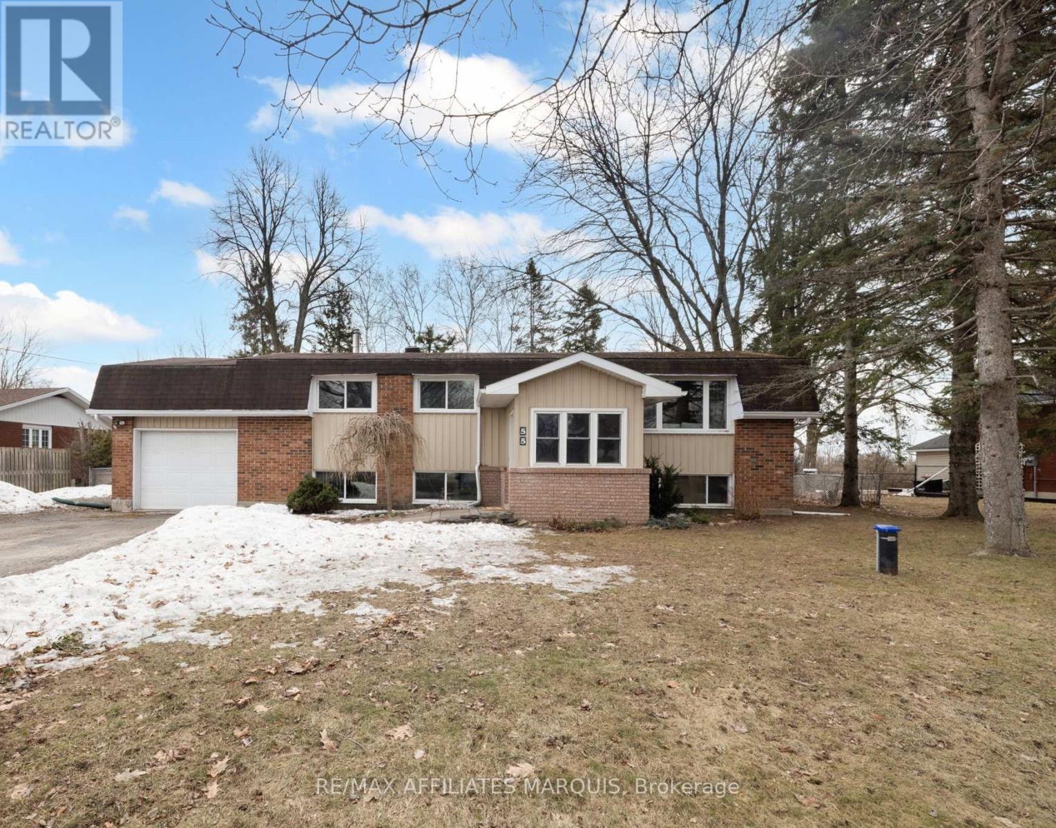 55 GOLF CLUB ROAD, rideau lakes, Ontario