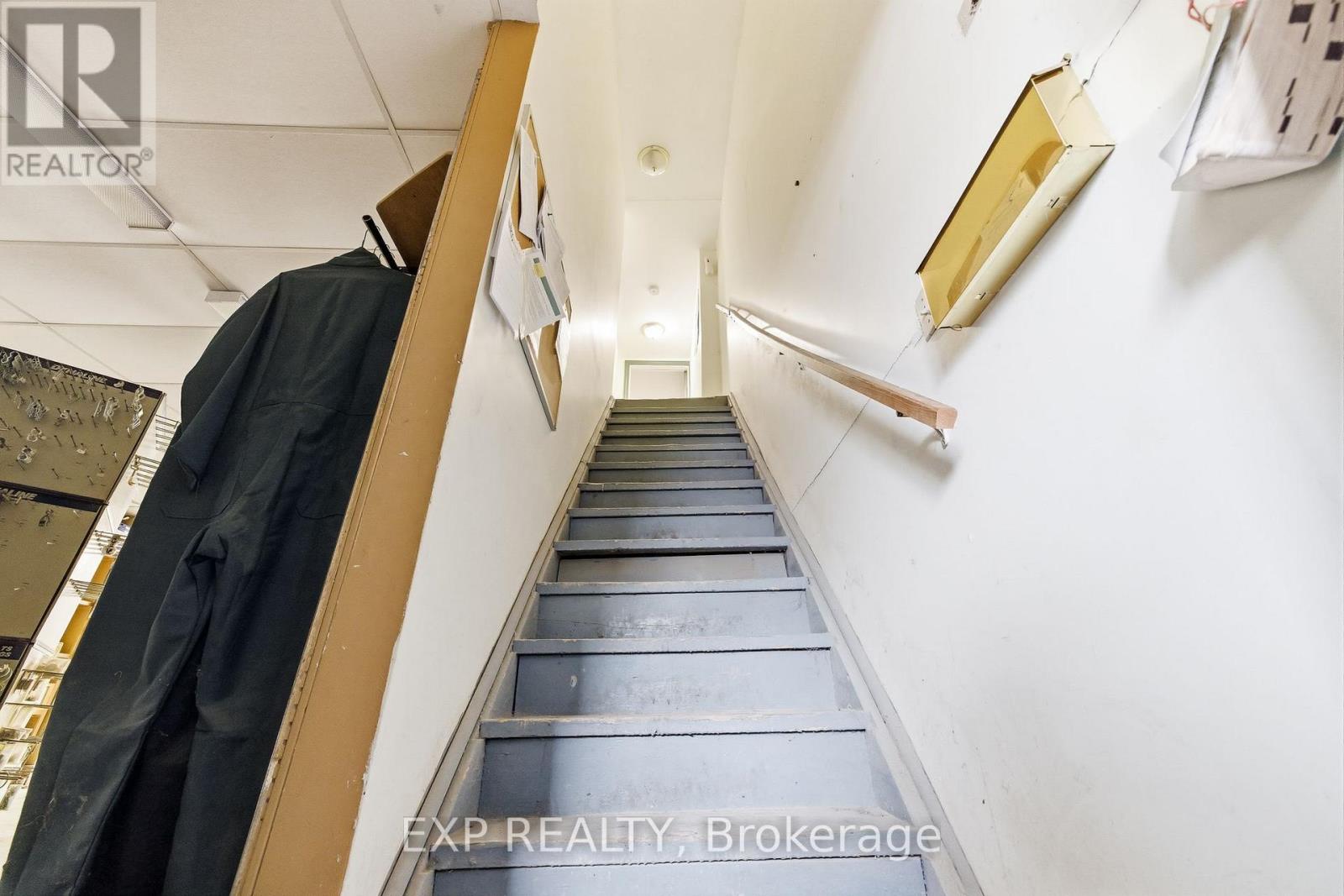 18264 Telephone Road, Quinte West, Ontario  K8V 5P6 - Photo 15 - X12889160