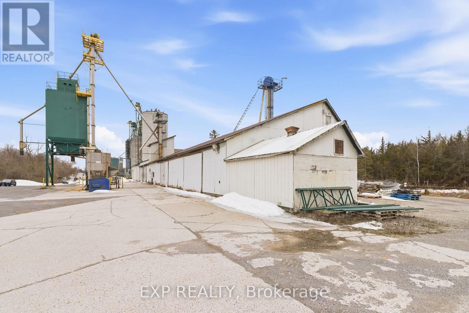 18264 Telephone Road, Quinte West, Ontario  K8V 5P6 - Photo 29 - X12889160