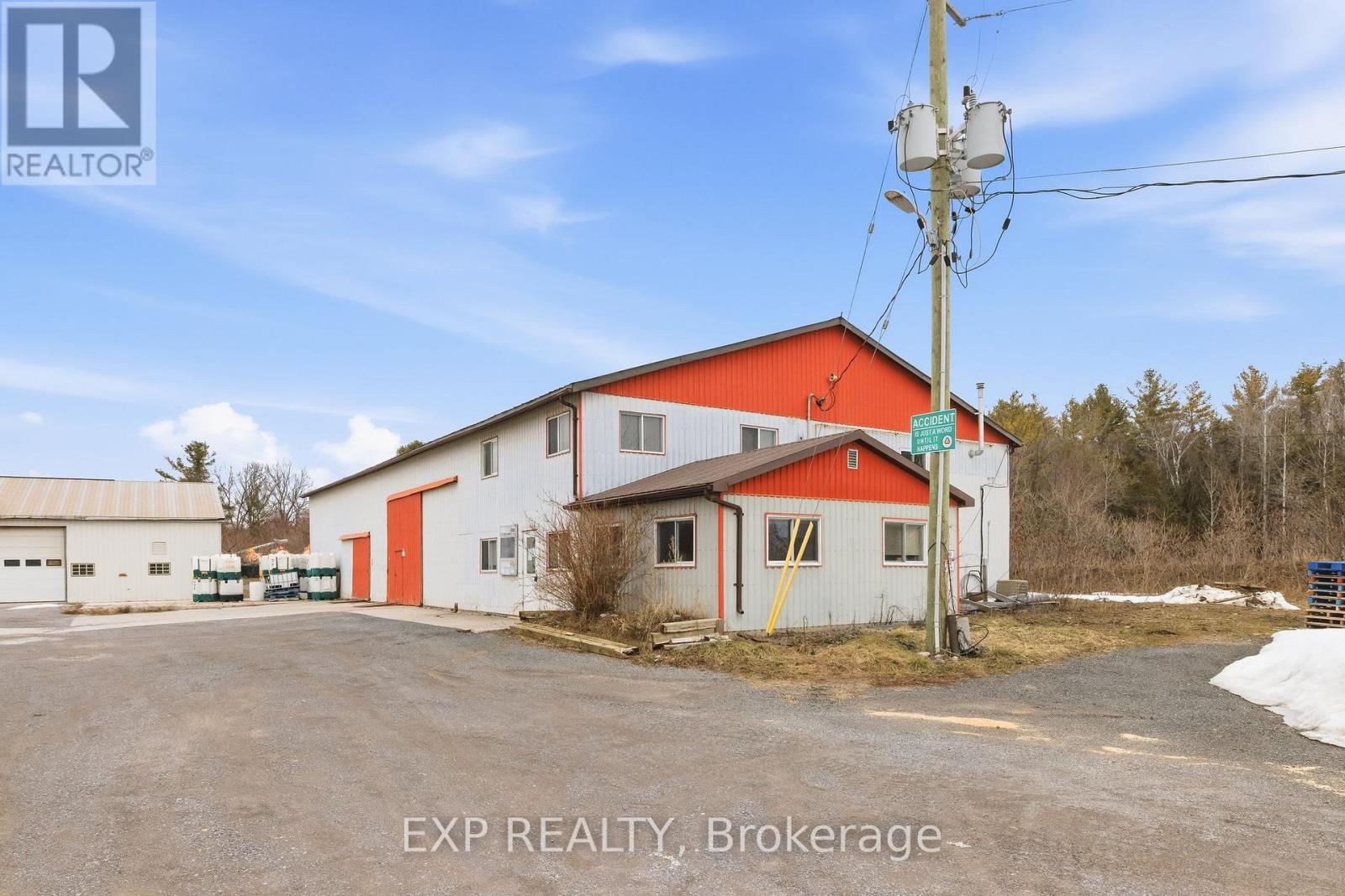 18264 Telephone Road, Quinte West, Ontario  K8V 5P6 - Photo 9 - X12889160