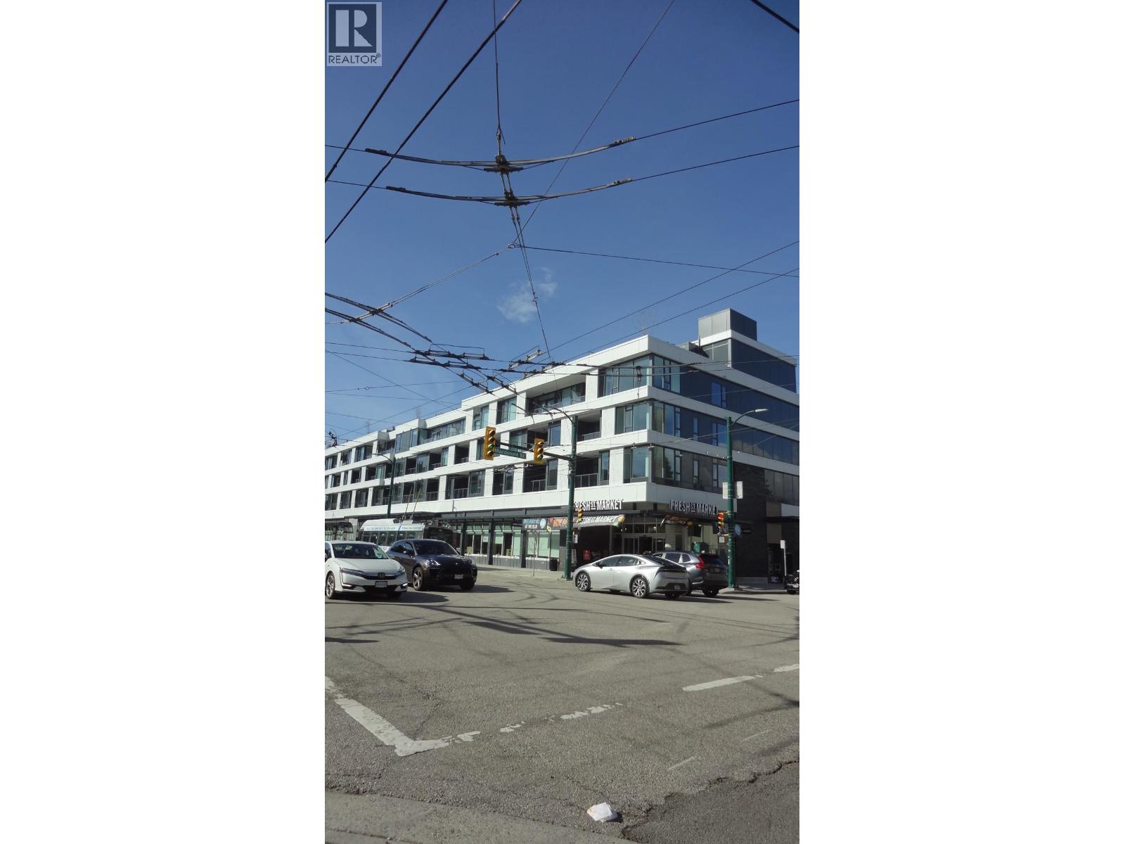 300 1981 MACDONALD STREET, vancouver, British Columbia