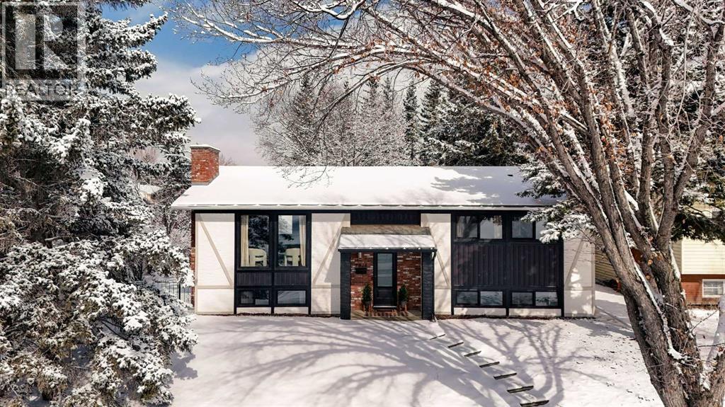 2416 Palliser Drive SW, Calgary, Alberta