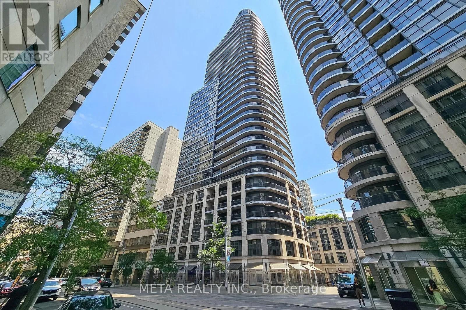 328 - 25 CARLTON STREET, Toronto, Ontario