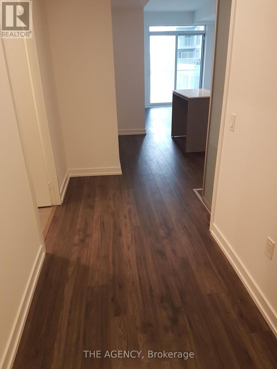 721 - 33 Helendale Avenue, Toronto (Yonge-Eglinton), Ontario  M4R 0A4 - Photo 2 - C12889146