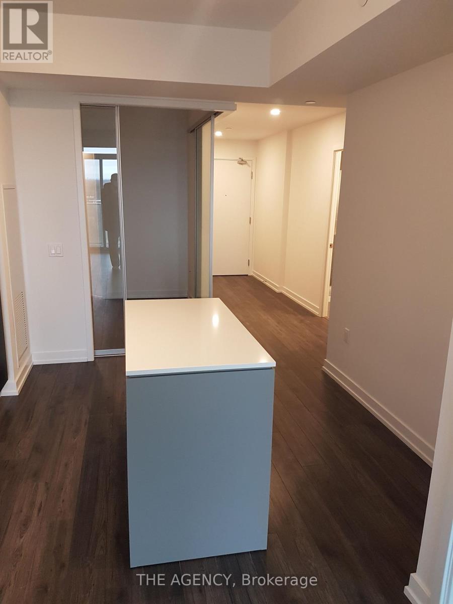 721 - 33 Helendale Avenue, Toronto (Yonge-Eglinton), Ontario  M4R 0A4 - Photo 6 - C12889146