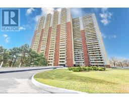 816 - 1 MASSEY SQUARE, Toronto, Ontario