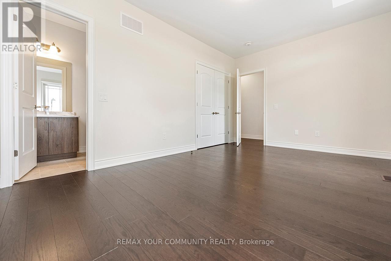 45 Raspberry Ridge Avenue, Caledon, Ontario  L7C 4M9 - Photo 37 - W12888836