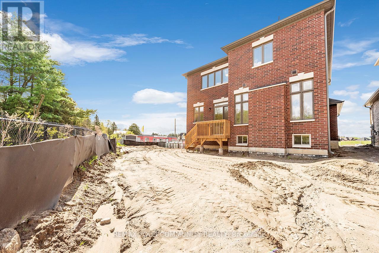 45 Raspberry Ridge Avenue, Caledon, Ontario  L7C 4M9 - Photo 48 - W12888836