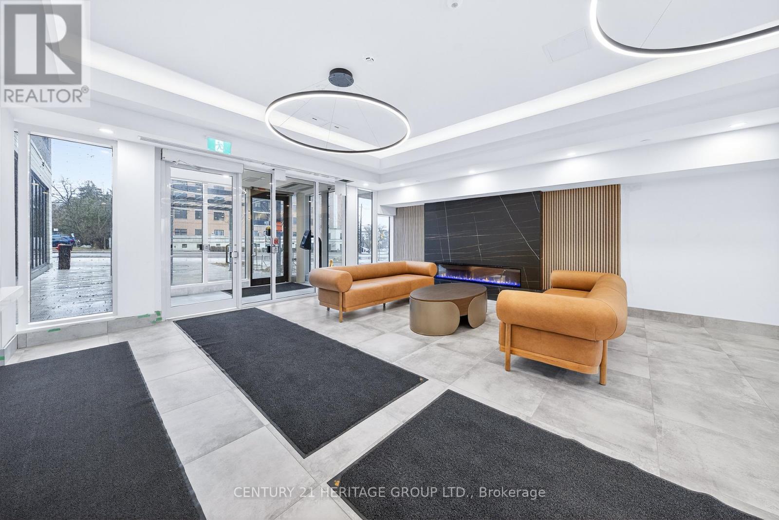 A1406 - 705 Davis Drive, Newmarket (Huron Heights-Leslie Valley), Ontario  L3Y 0J1 - Photo 17 - N12889154