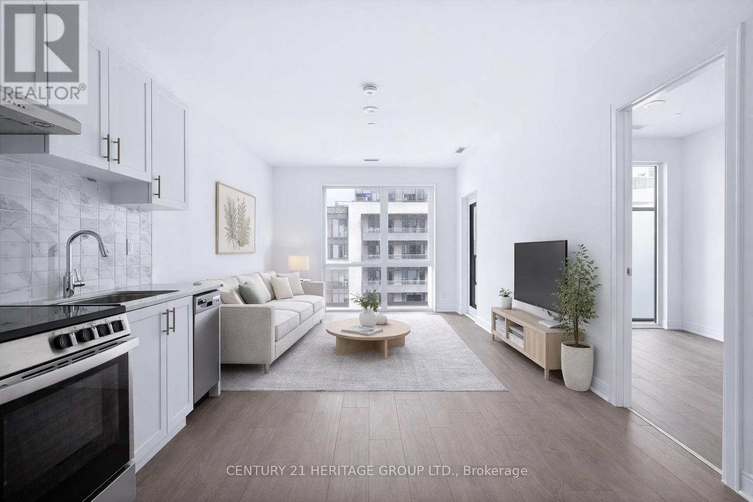 A1406 - 705 Davis Drive, Newmarket (Huron Heights-Leslie Valley), Ontario  L3Y 0J1 - Photo 2 - N12889154