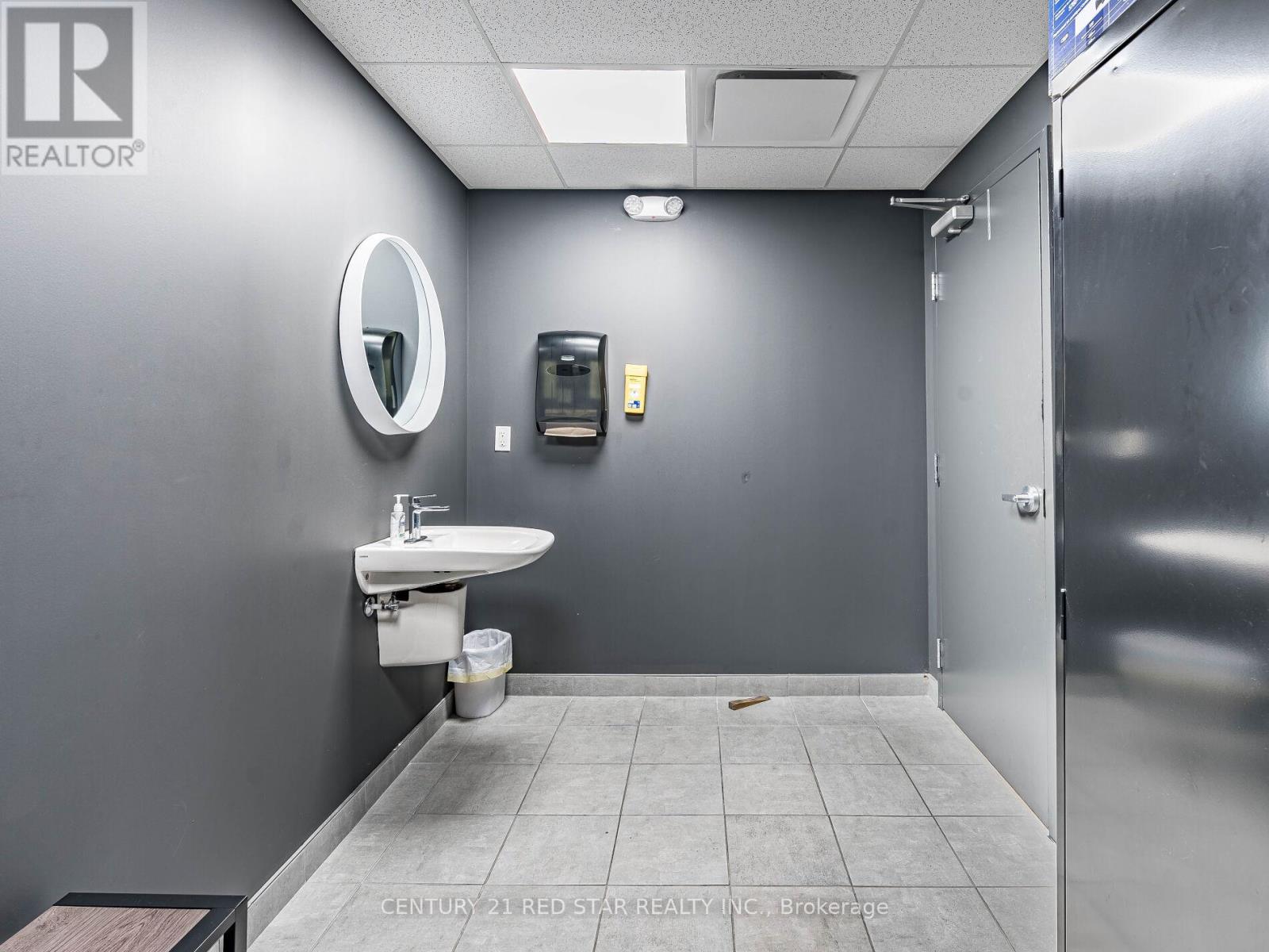 1b - 1 Market Lane, Wasaga Beach, Ontario  L9Z 0B6 - Photo 24 - S12889104