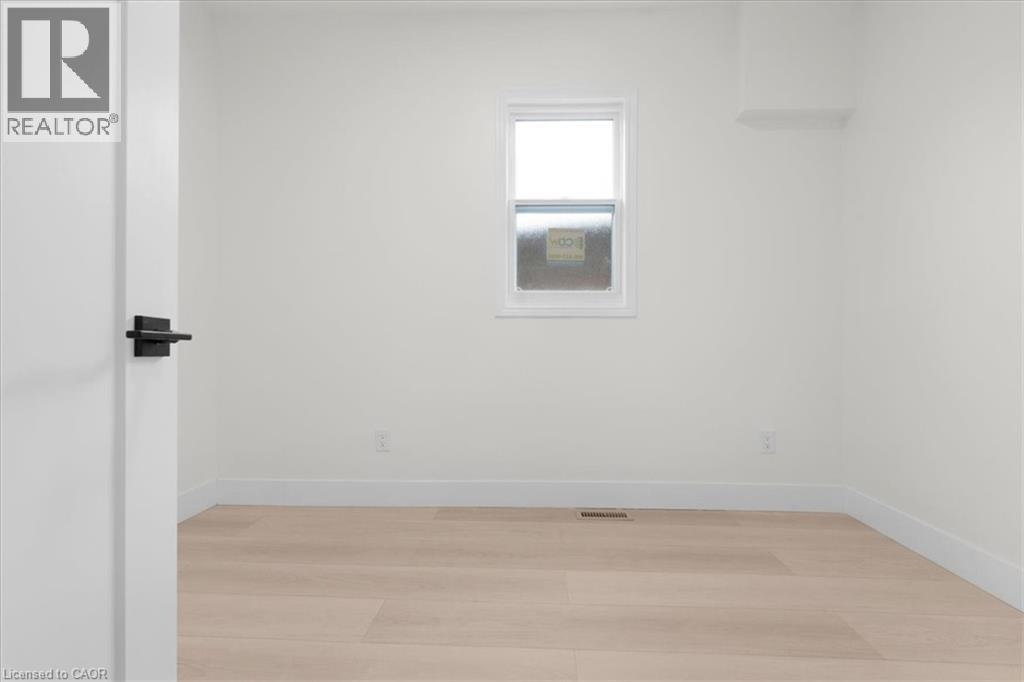 215 Ray Street N, Hamilton, Ontario  L8R 2Y3 - Photo 16 - 40812510