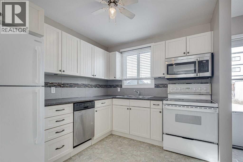 5910 53 Avenue, Red Deer, Alberta  T4N 5J6 - Photo 11 - A2292165