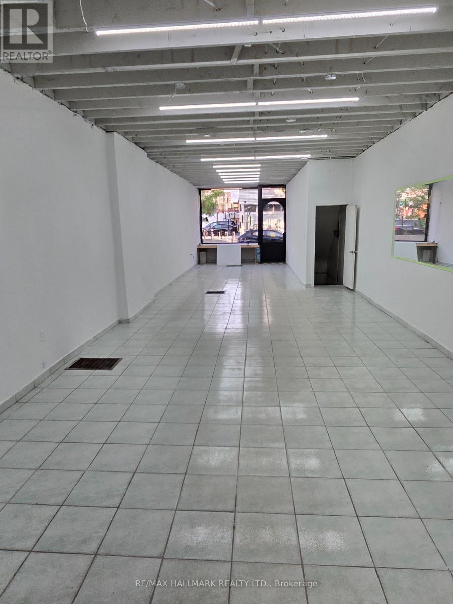 Main - 1752 St Clair Avenue W, Toronto, Ontario  M6N 1J3 - Photo 10 - W12889122