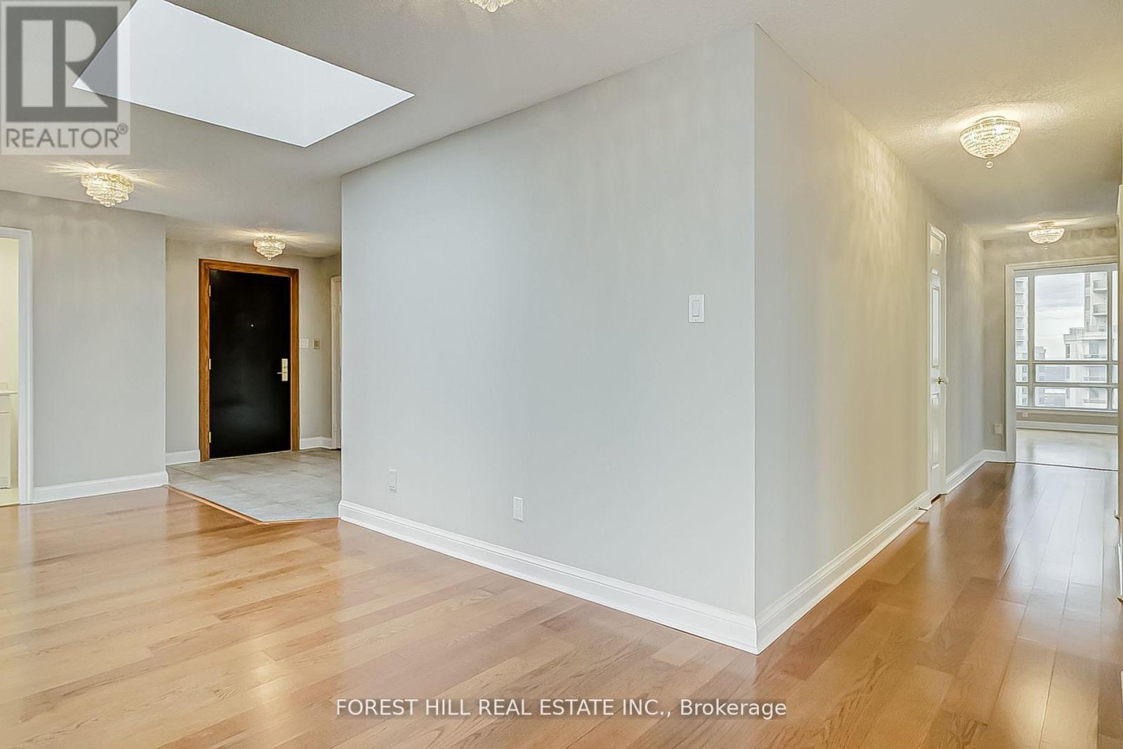 Ph7 - 55 Kingsbridge Garden Circle, Mississauga (Hurontario), Ontario  L5R 1Y1 - Photo 5 - W12889126