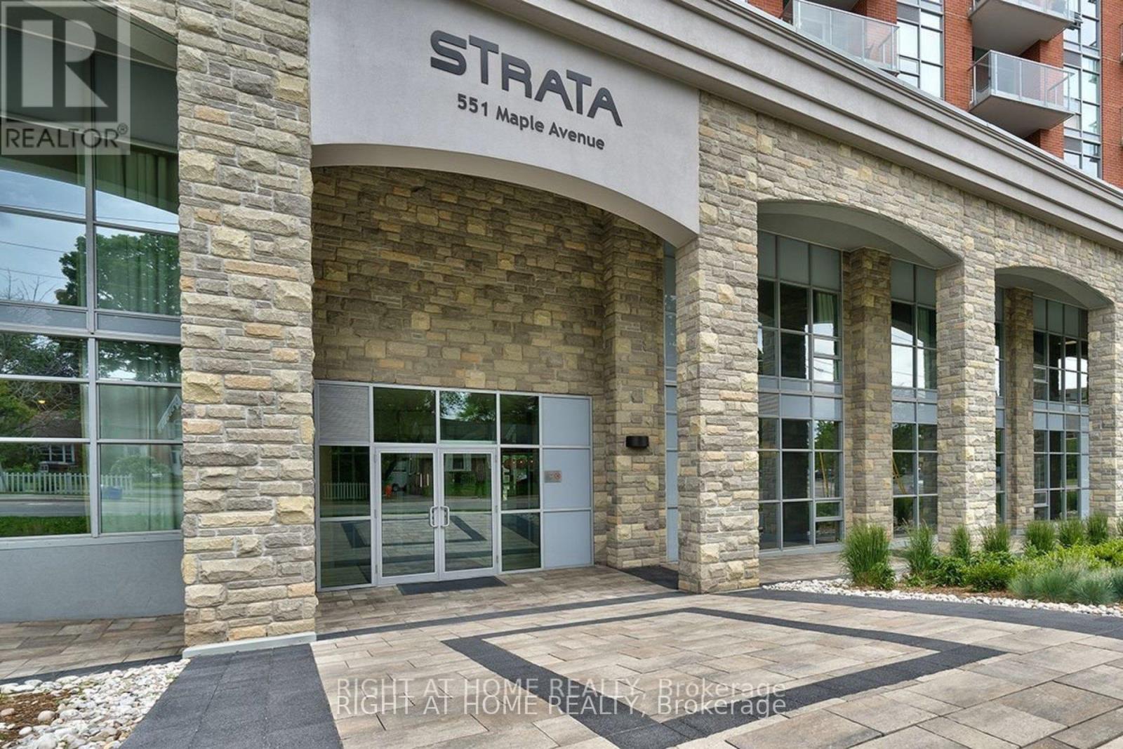 1002 - 551 MAPLE AVENUE, Burlington, Ontario