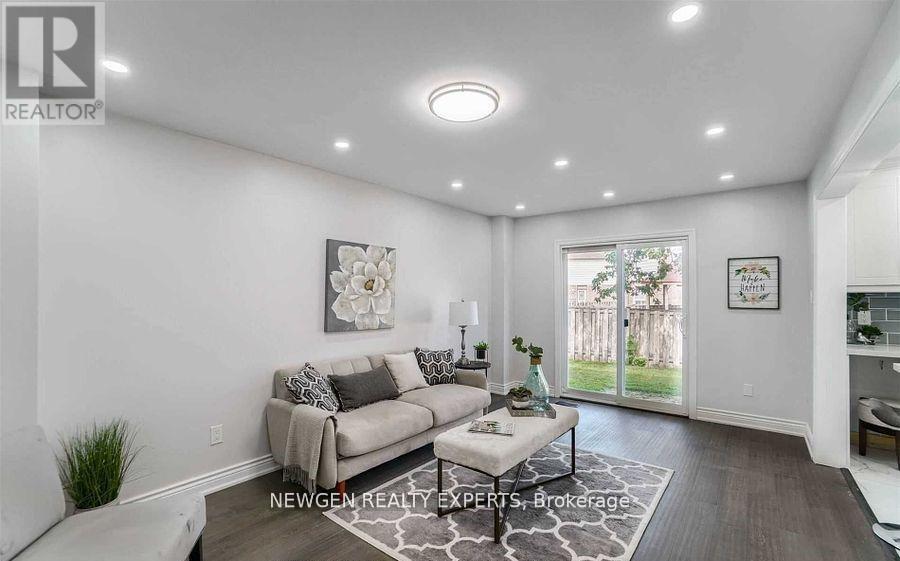 101 Banting Crescent, Brampton, Ontario  L6Y 2M3 - Photo 11 - W12889172