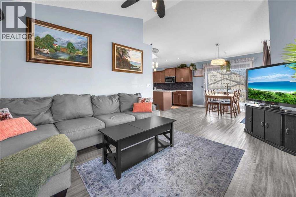 301 Mcleod Crescent, Diamond Valley, Alberta  T0L 2A0 - Photo 10 - A2290530