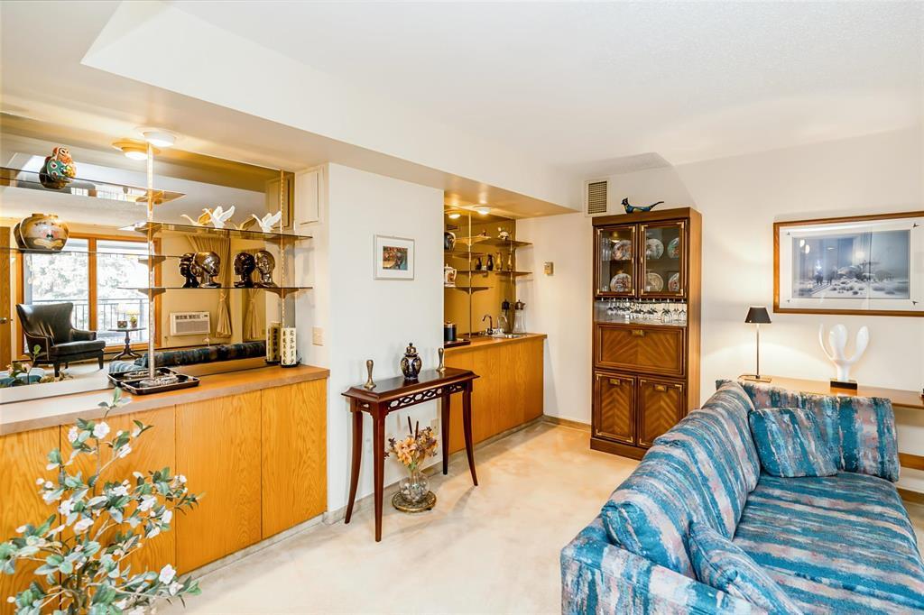 303 740 Kenaston Boulevard, Winnipeg, Manitoba  R3N 1Y3 - Photo 7 - 202604803