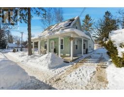 17 KING STREET, Prince Edward County, Ontario