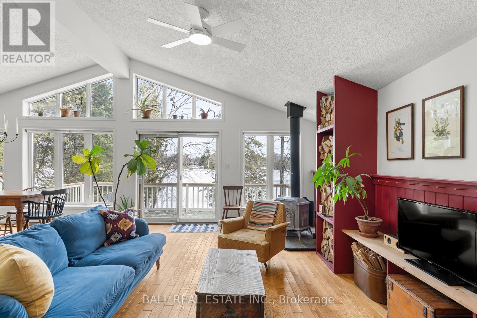 26 Cedar Court, Trent Lakes, Ontario  K0M 1A0 - Photo 8 - X12888342