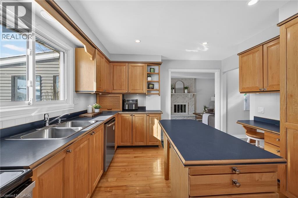 845 Syer Drive, Milton, Ontario  L9T 4C6 - Photo 13 - 40803010