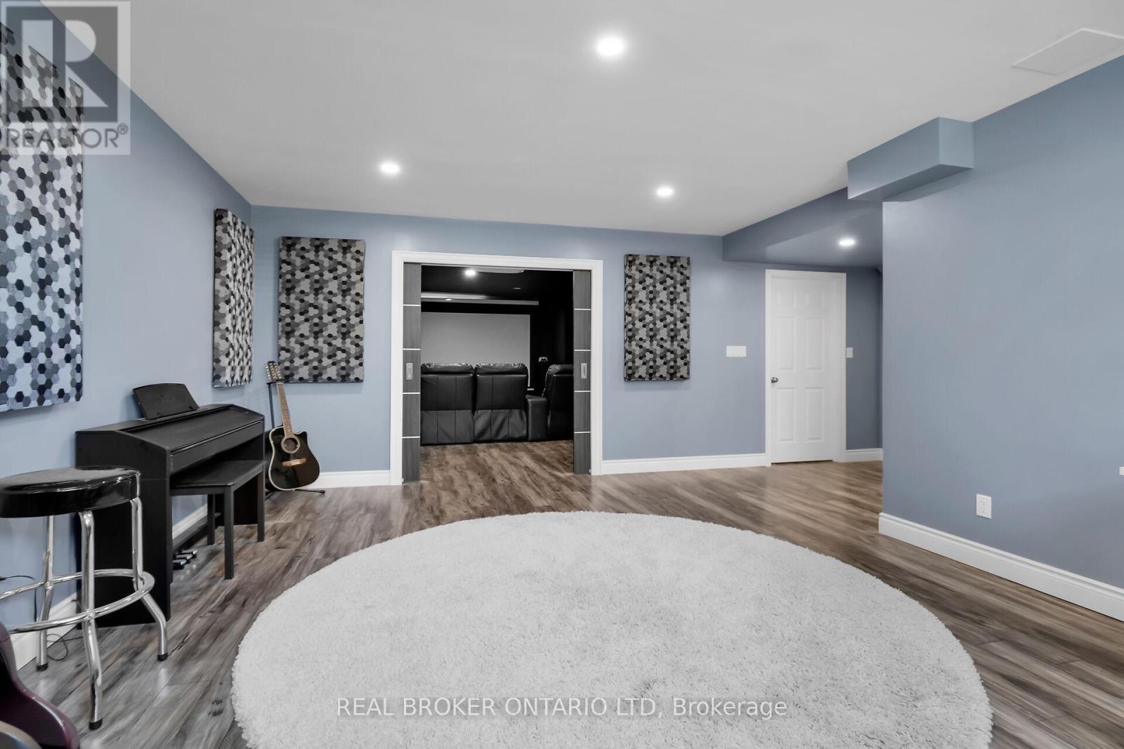 27 Glenwood Street, St. Thomas, Ontario  N5R 0G3 - Photo 36 - X12889270