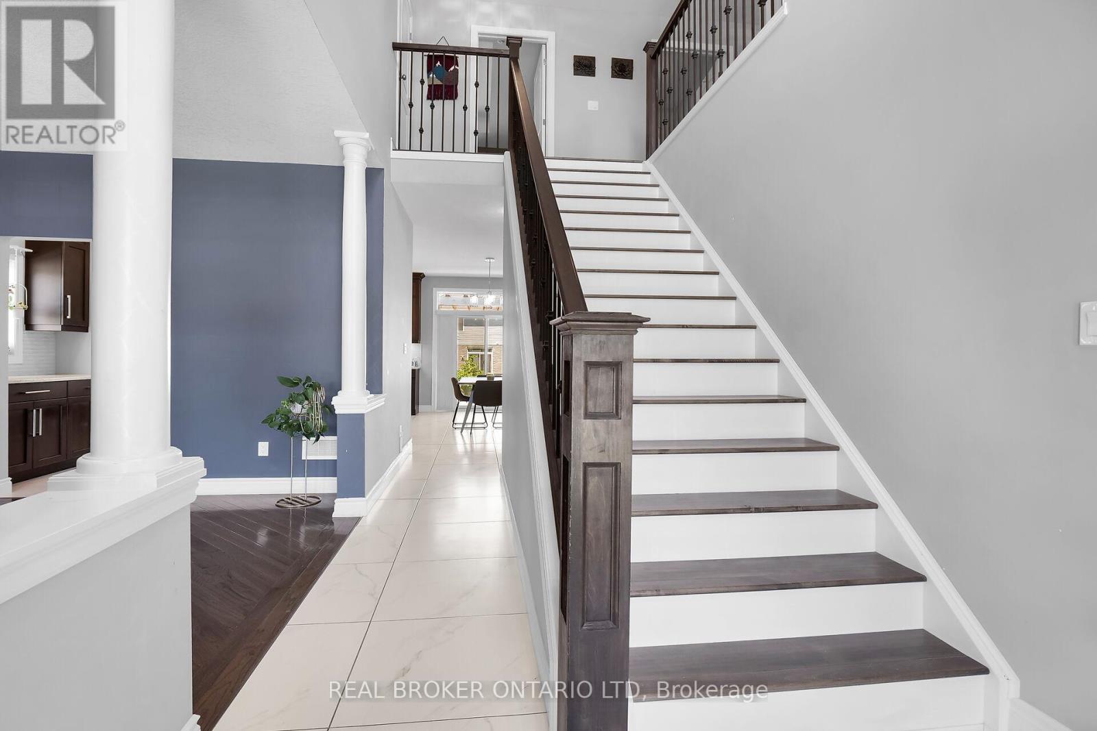 27 Glenwood Street, St. Thomas, Ontario  N5R 0G3 - Photo 4 - X12889270